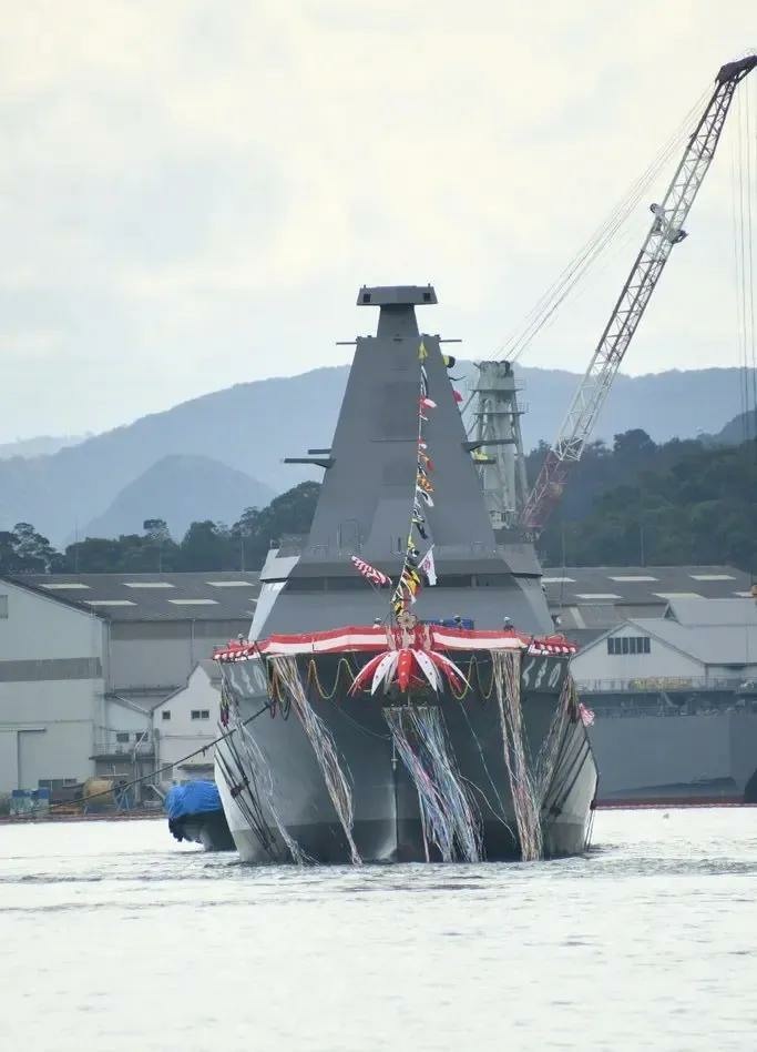 海軍下一代6000噸作戰艦,可能可能以日本最新銳的最上級護衛艦為藍本