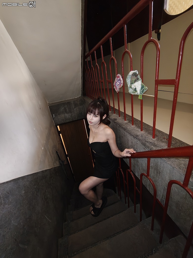 Nothing Phone (4a) Pro｜金屬美學+3.5x 長焦，中階潮機再升級！