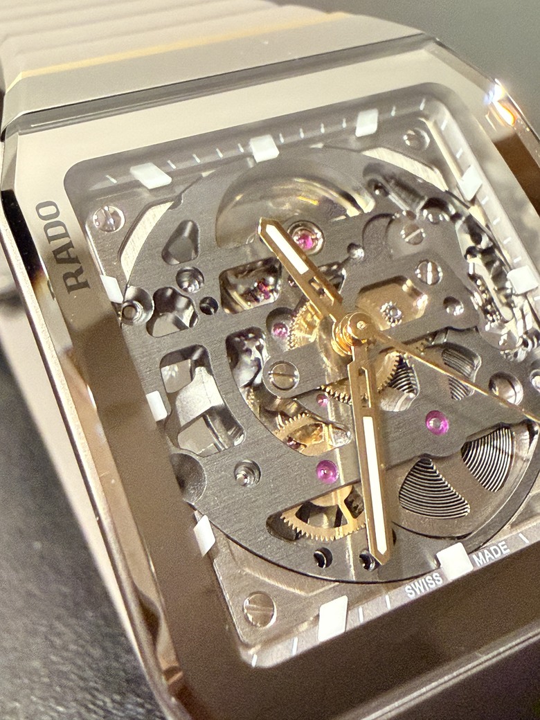 【開箱】方的、鏤空的、還全陶瓷 — Rado Anatom Skeleton 入手小記