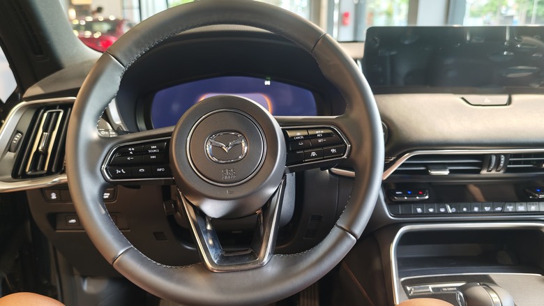 Mazda CX-30 RSE, 滿1,000km保養分享@桃園慶達汽車 (含CX-90靜態賞車分享)
