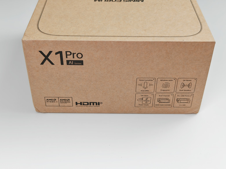 Minisforum AI X1 Pro 255 迷你電腦簡單開箱