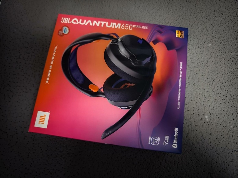 [評測] 有戴跟沒戴一樣 JBL Quantum可換電池耳機950、650