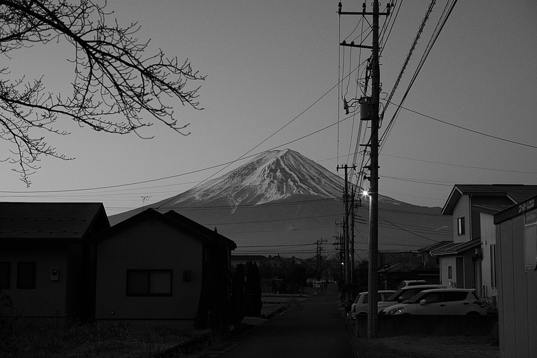 [分享] 當旅遊照少了色彩(下) — Leica M10