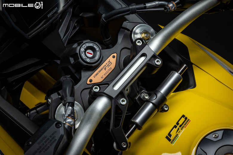點我看大圖 DUCATI 百週年十款歷史經典賽車塗裝限量登場!Collezione 100特殊版本發表!