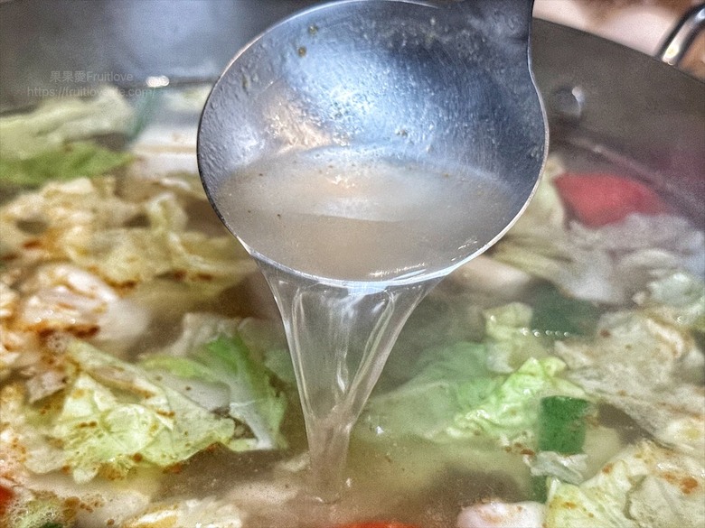 點我看大圖 四代傳承古早味!手炒沙茶爐清甜不膩,越煮越香,台中聚餐推薦