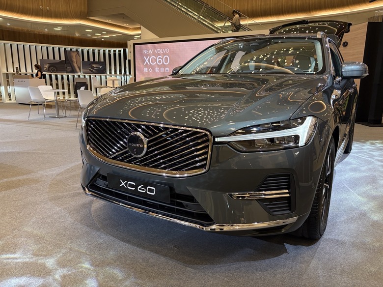 台中三井LaLaPort巧遇XC60巡展