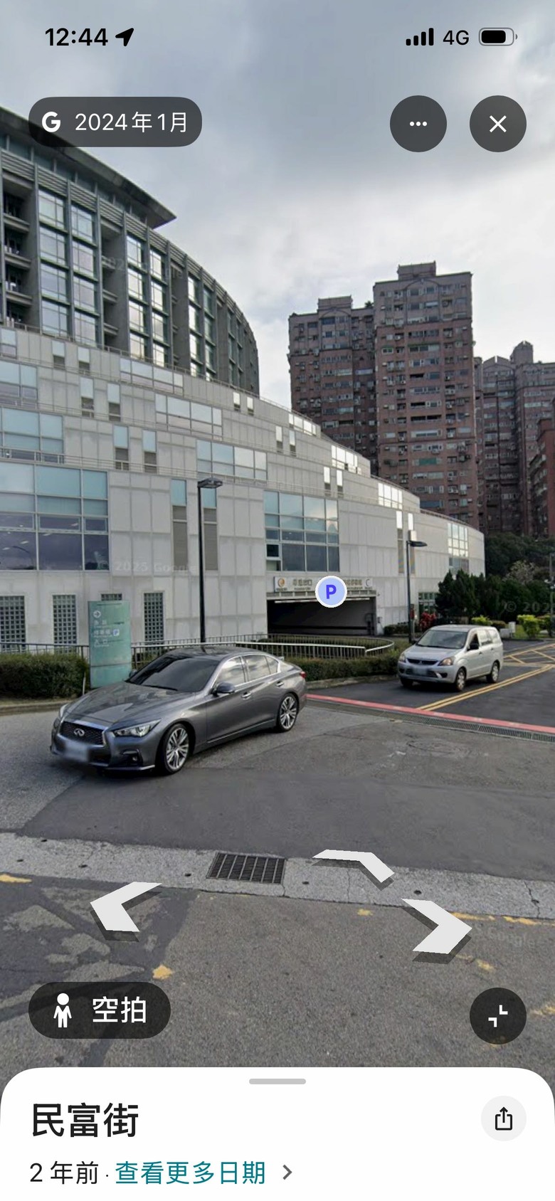 （求經驗分享）淡水馬偕醫院停車場重機進出方便嗎？