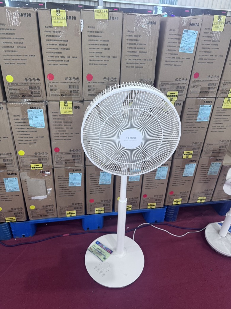 [分享] 逛風扇意外入手一台三星 65吋QLED電視!FY家電特賣