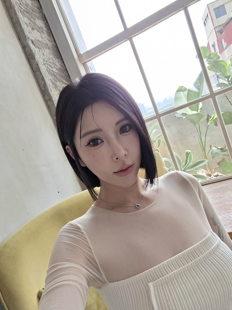 點我看大圖 Samsung Galaxy A57 5G 評測報告|6.9mm 極致纖薄、AI 軟實力與 IP68 防護的全面躍進!