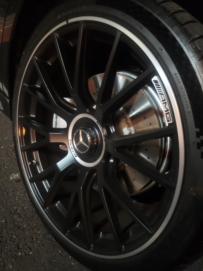 開箱Mercedes-E53-W214