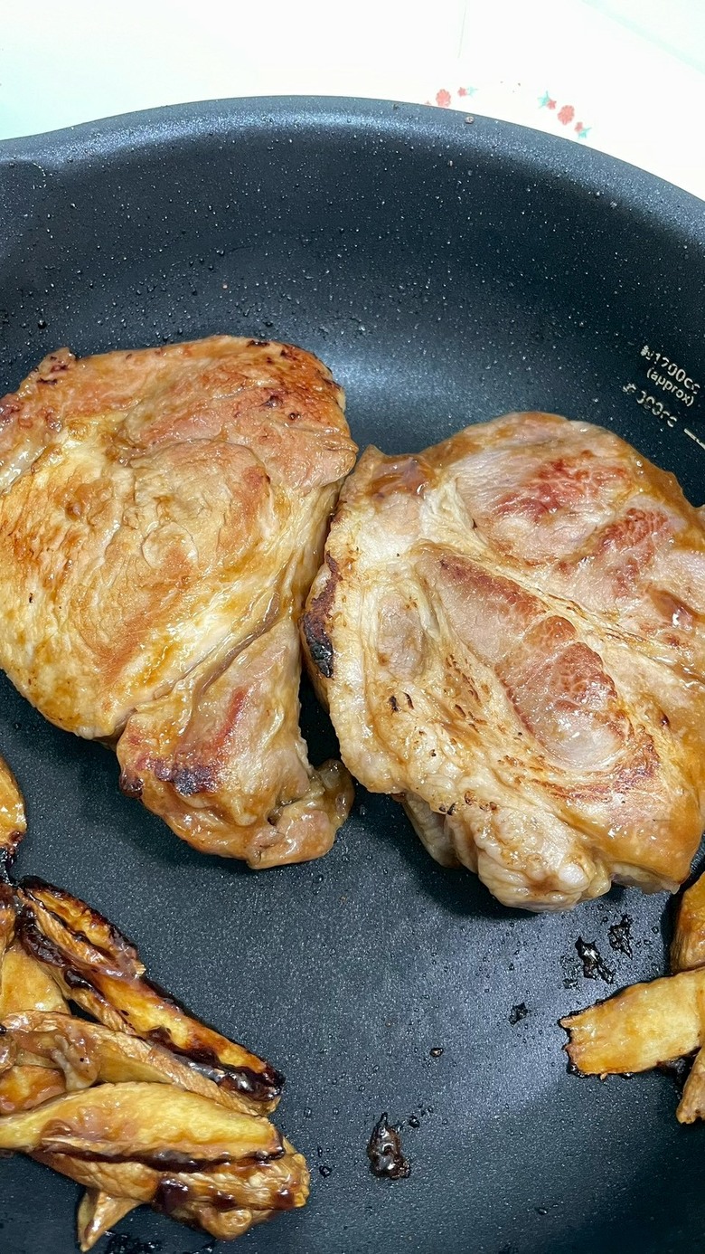 白飯殺手 茶香豬
