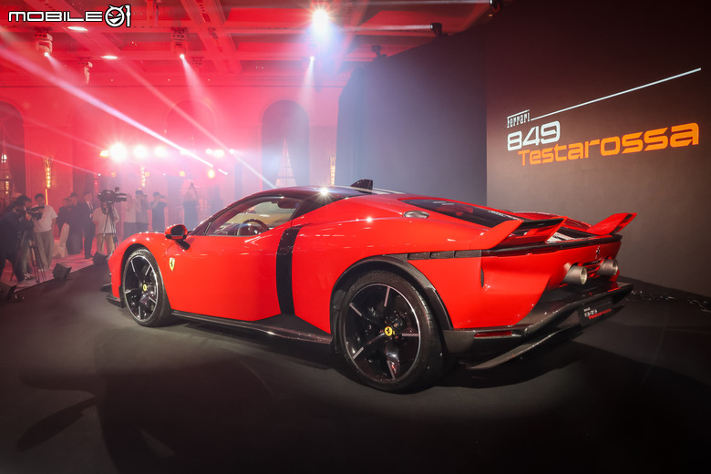 Ferrari 849 Testarossa 台灣正式發表｜1050匹的驚人綜效輸出、賽車基因的道路版化身！