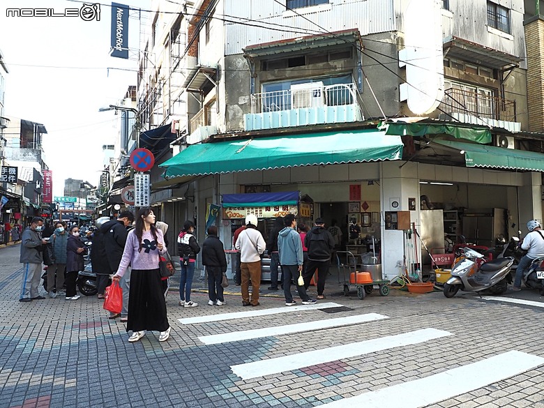 彰化 彰邑聖王廟(威惠宮)、大西門福德祠、彰邑關帝廟、彰邑慶安宮、懷忠祠、曇花佛堂、梨春園曲館 — 彰化市區古蹟探訪之一