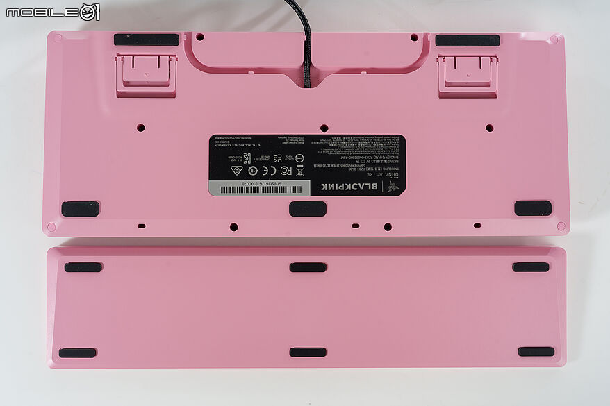 BLACKPINK X Razer 系列聯名電競裝備開箱｜粉墨力量打造實用至上雙重信仰