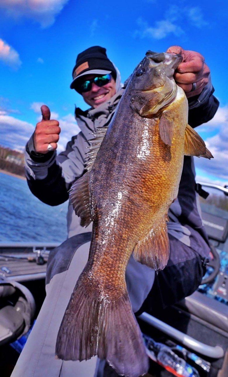 Fishing Traveler (環球釣者) -王者降臨：北美暴釣近60cm巨大小嘴黑鱸與「一餌雙中」的奇蹟 Day4 與世界第一傳奇釣手，釣魚之神Mike iaconelli的夢幻終章