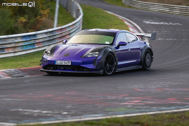 【海外新訊】紐北紀錄再刷新,Porsche Taycan Turbo GT with Manthey Kit以6分55秒533超越Taycan Turbo GT with Weissach Package多達12秒!