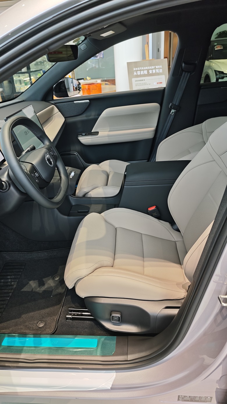 Volvo New XC70 - 境外首次素人試駕分享(應該是啦~)