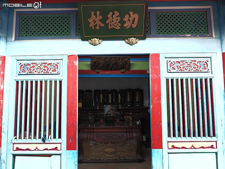 彰化 彰邑聖王廟(威惠宮)、大西門福德祠、彰邑關帝廟、彰邑慶安宮、懷忠祠、曇花佛堂、梨春園曲館 — 彰化市區古蹟探訪之一