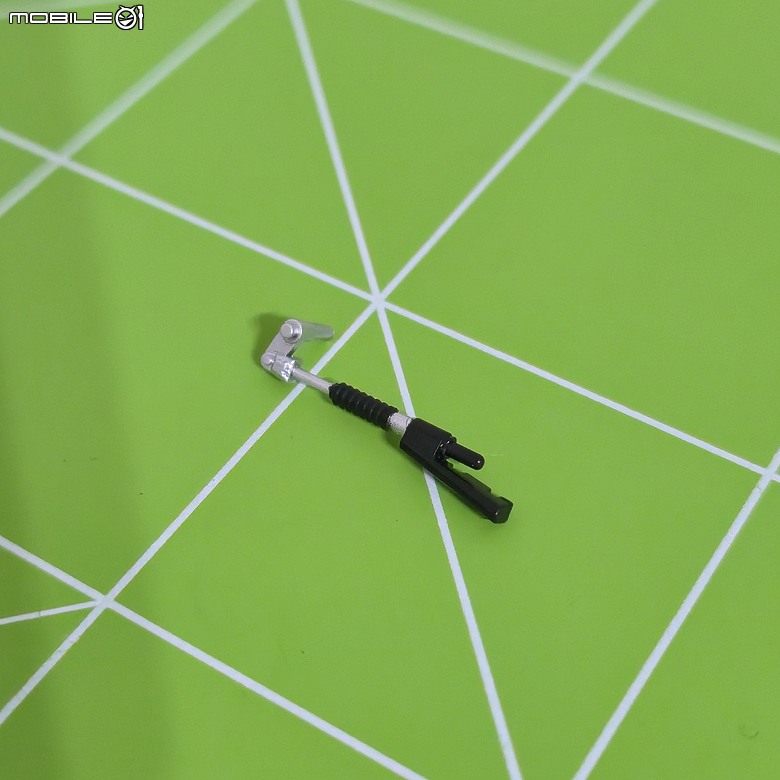 點我看大圖 🔧【模型新手也能輕鬆組 Part5】🏍️ 1/9 MENG MT-009S 1/9 BMW M1000RR 悅色版