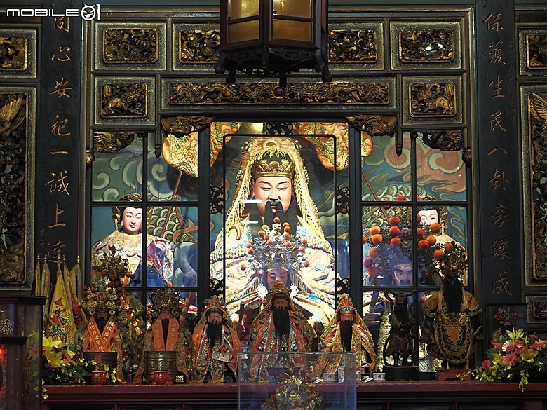 彰化 彰邑聖王廟(威惠宮)、大西門福德祠、彰邑關帝廟、彰邑慶安宮、懷忠祠、曇花佛堂、梨春園曲館 — 彰化市區古蹟探訪之一