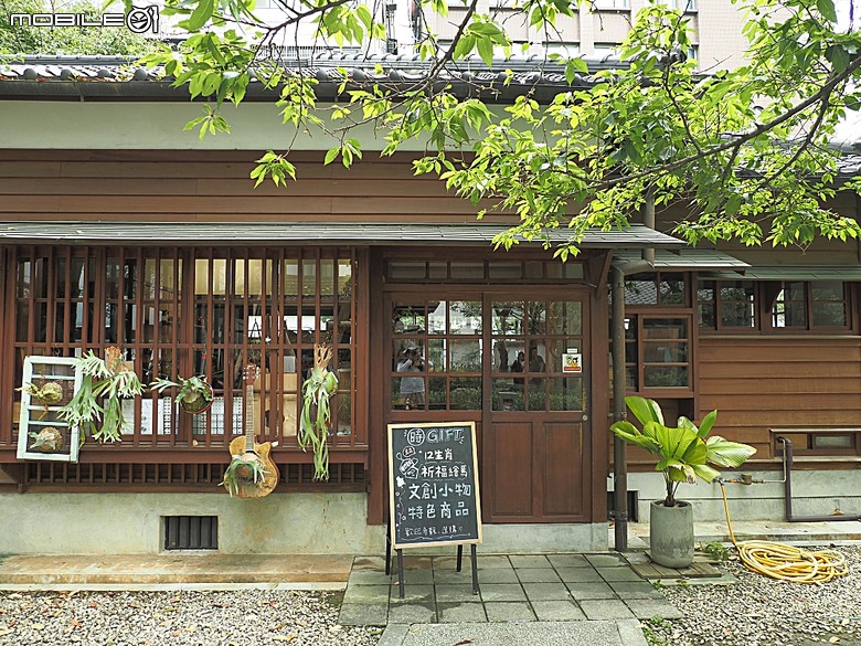 桃園景福宮、大廟口派出所、桃園77藝文町、桃園文學館、桃園市新住民文化會館、桃園軌道願景館、米倉劇場、桃園文昌宮、桃園第一街 — 2026桃園舊市區與古城巡訪