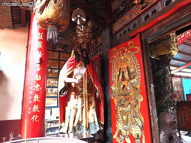 彰化 彰邑聖王廟(威惠宮)、大西門福德祠、彰邑關帝廟、彰邑慶安宮、懷忠祠、曇花佛堂、梨春園曲館 — 彰化市區古蹟探訪之一