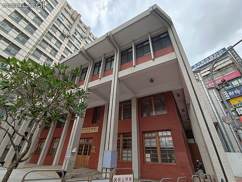 桃園景福宮、大廟口派出所、桃園77藝文町、桃園文學館、桃園市新住民文化會館、桃園軌道願景館、米倉劇場、桃園文昌宮、桃園第一街 — 2026桃園舊市區與古城巡訪
