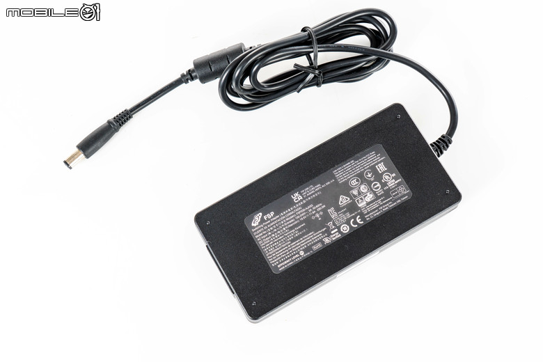 Viewsonic VP2788-5K 螢幕開箱體驗 不僅配置完整實用還內建校色功能