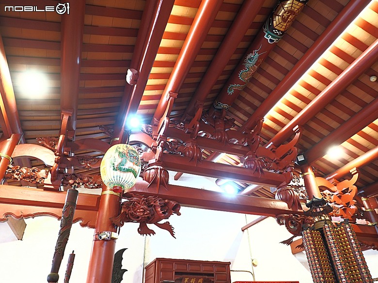 彰化 彰邑聖王廟(威惠宮)、大西門福德祠、彰邑關帝廟、彰邑慶安宮、懷忠祠、曇花佛堂、梨春園曲館 — 彰化市區古蹟探訪之一