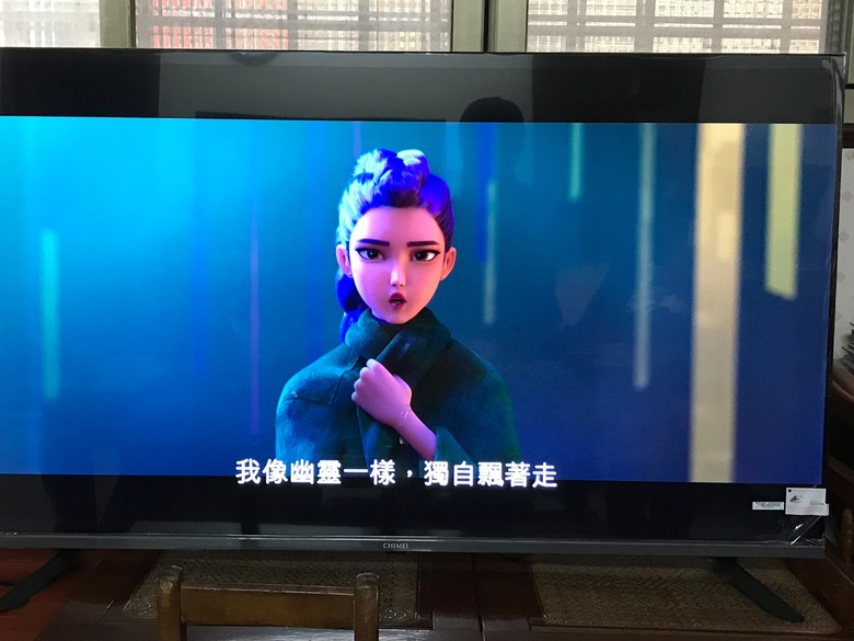 點我看大圖 奇美 TL-50G300 使用評價:暗色系畫面看不清楚、彩色畫面跟聲音還可以、app執行的速度不快也不適合裝多、較適合輕度串流影音使用者的智慧電視