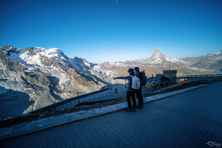 點我看大圖 2024瑞士義大利山脈之旅之11-2、0823 Gornergrat到Zermatt