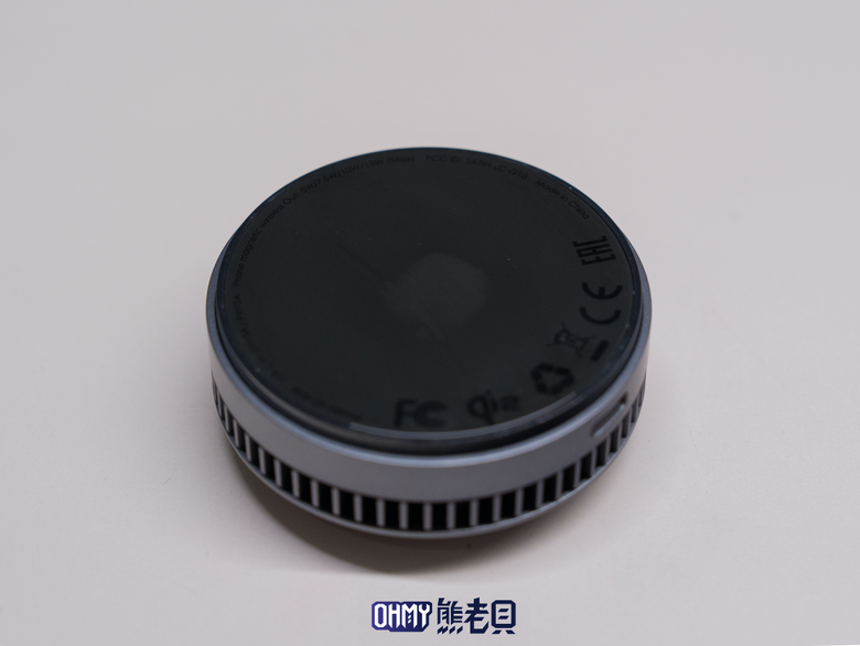 手機散熱器開箱！ AUKEY小冰充G10A 這款支援邊降溫+邊充電