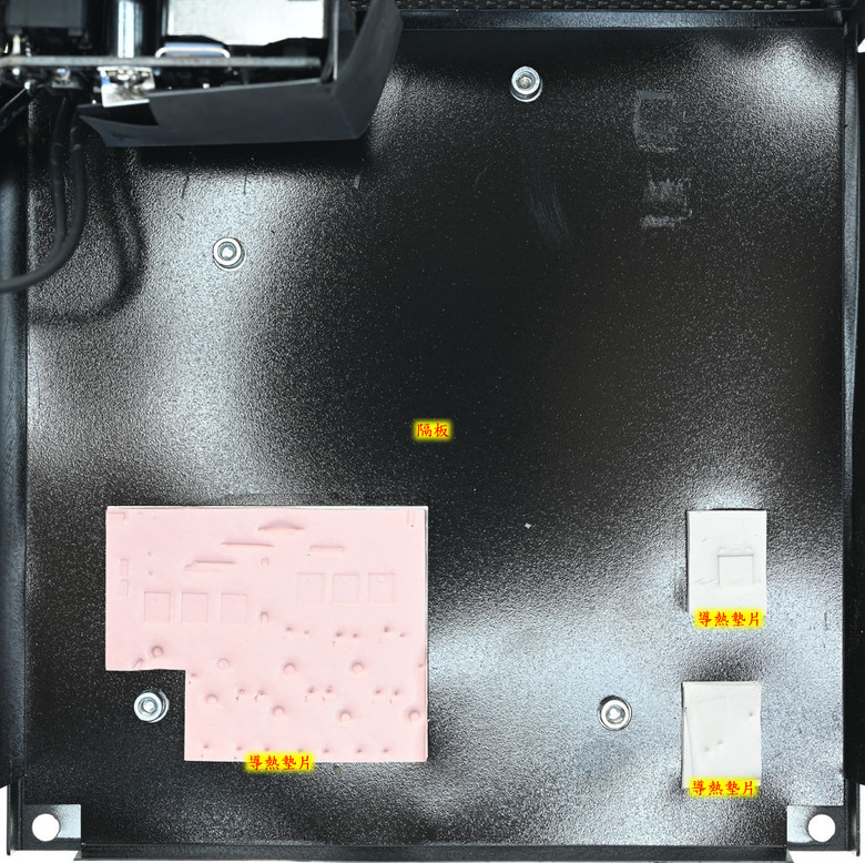 點我看大圖 FSP MEGA GM 1200W金牌全模組電源開箱
