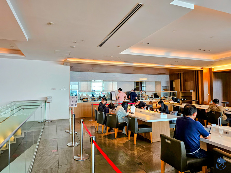 點我看大圖 日本-東京|日本航空東京成田機場櫻花商務貴賓室 Sakura Lounge 體驗紀錄