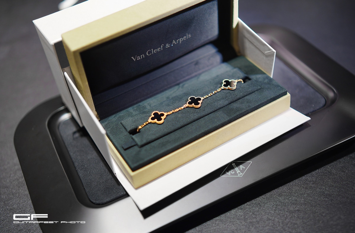 --黑金五花-- Van Cleef & Arpels 梵克雅寶 Vintage Alhambra 手鏈簡易開箱