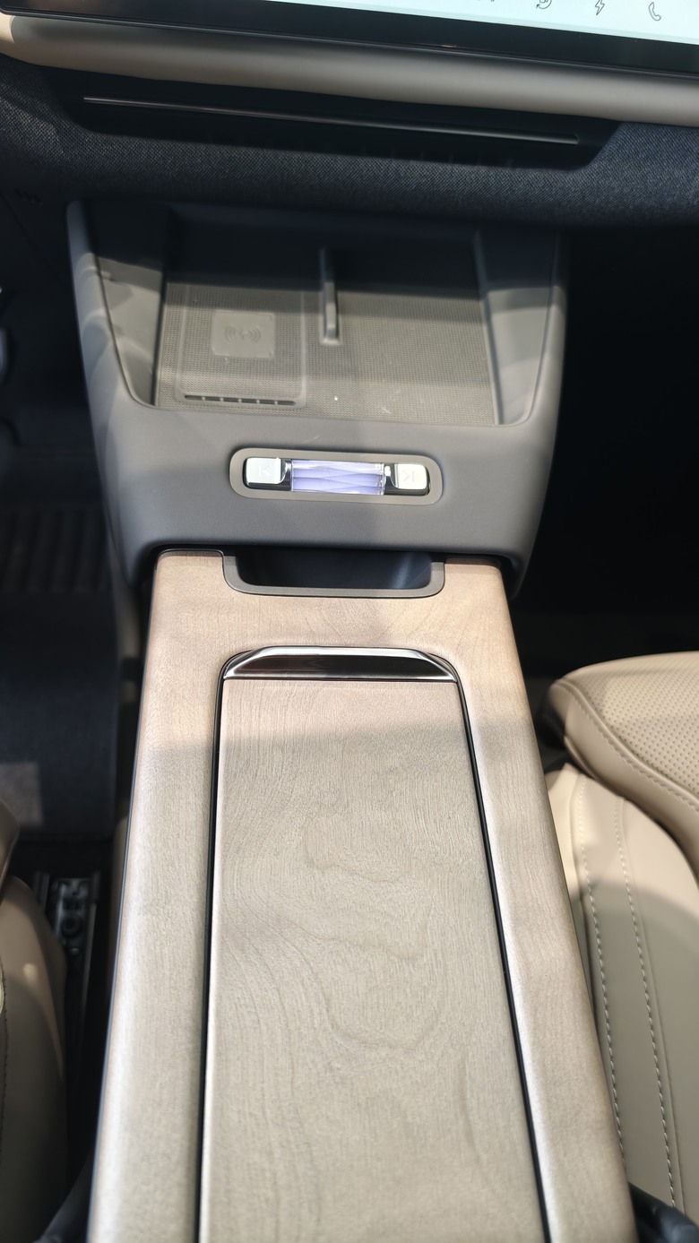 Volvo New XC70 - 境外首次素人試駕分享(應該是啦~)