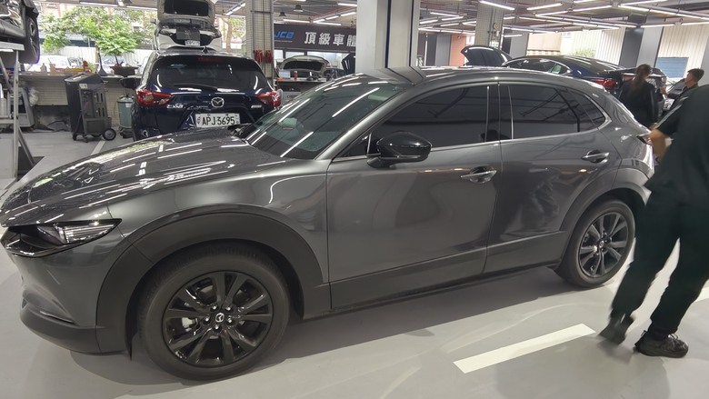 Mazda CX-30 RSE, 滿1,000km保養分享@桃園慶達汽車 (含CX-90靜態賞車分享)