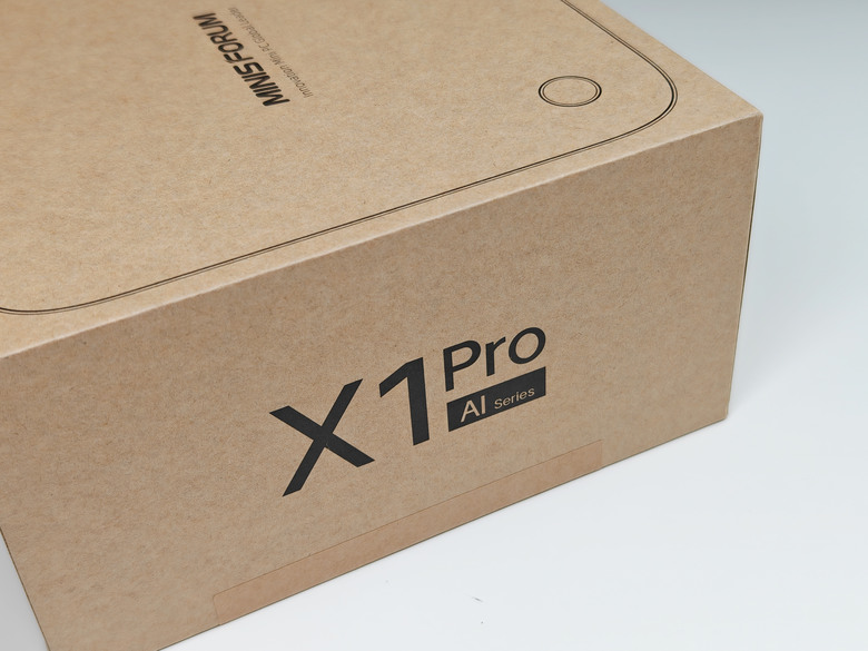 Minisforum AI X1 Pro 255 迷你電腦簡單開箱
