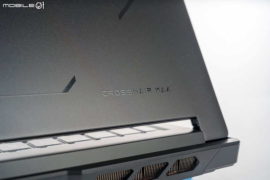 MSI Crosshair 16 Max HX E2W｜鎖定勝負的精準效能控制