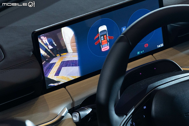 【採訪】規劃雙車型預售價123.9萬元起，Foxtron Cavira即日起展開預售、6/17正式上市！