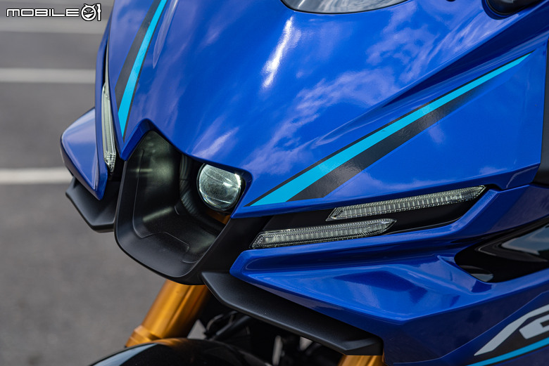 2026 YAMAHA YZF-R3試駕報告｜造型大改款帥得有感、熟悉的平台好騎依然！
