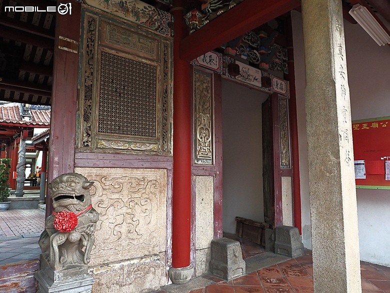 彰化 彰邑聖王廟(威惠宮)、大西門福德祠、彰邑關帝廟、彰邑慶安宮、懷忠祠、曇花佛堂、梨春園曲館 — 彰化市區古蹟探訪之一