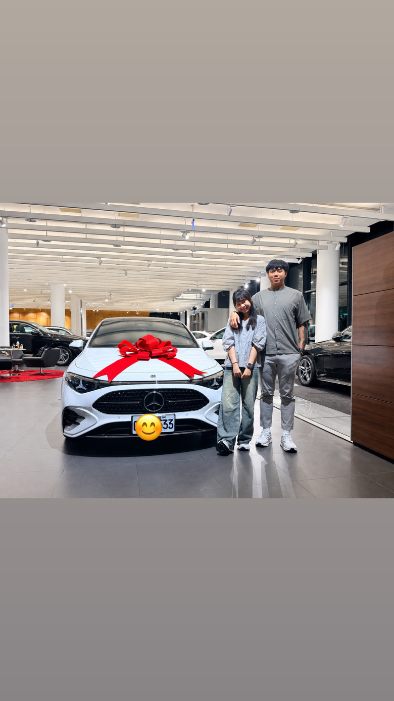 開箱 !! NEW CLA 220 分享