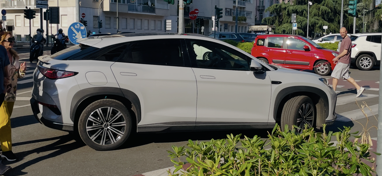 旅途路上發現"稀有車種"？！