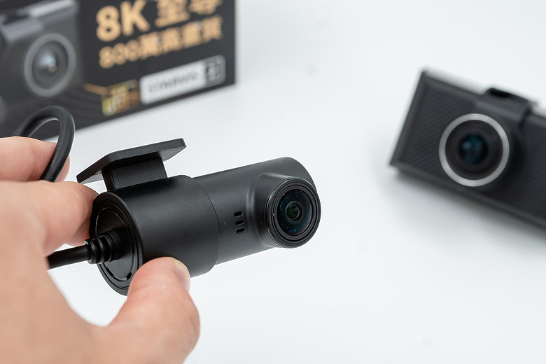點我看大圖 前後都 4K SONY Starvis2 到底有多強?大邁 K98 開箱實測|業界首創雙 IMX678 旗艦行車記錄器
