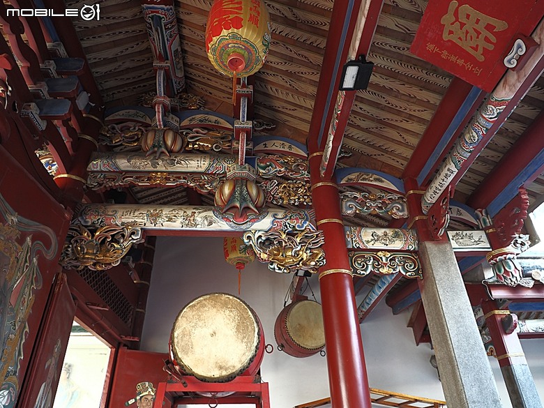 彰化 彰邑聖王廟(威惠宮)、大西門福德祠、彰邑關帝廟、彰邑慶安宮、懷忠祠、曇花佛堂、梨春園曲館 — 彰化市區古蹟探訪之一