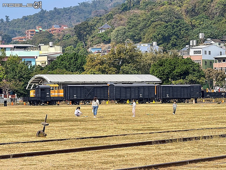 哈瑪星鐵道園區、舊打狗驛故事館、高雄港車站北號誌樓、鐵道園區天空雲台、金馬賓館當代美術館、打狗水道量水器室,附掛2026高雄冬日遊樂園紀實 — 冬日高雄港濱散策 哈瑪星鐵道園區篇