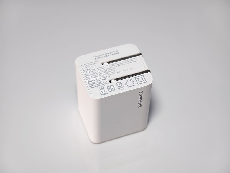 《開箱》HIPPORIZZ 河馬引力 Chargo 67W 氮化鎵快充充電器 & CAVO 1.5 米頂規超高速編織充電傳輸線