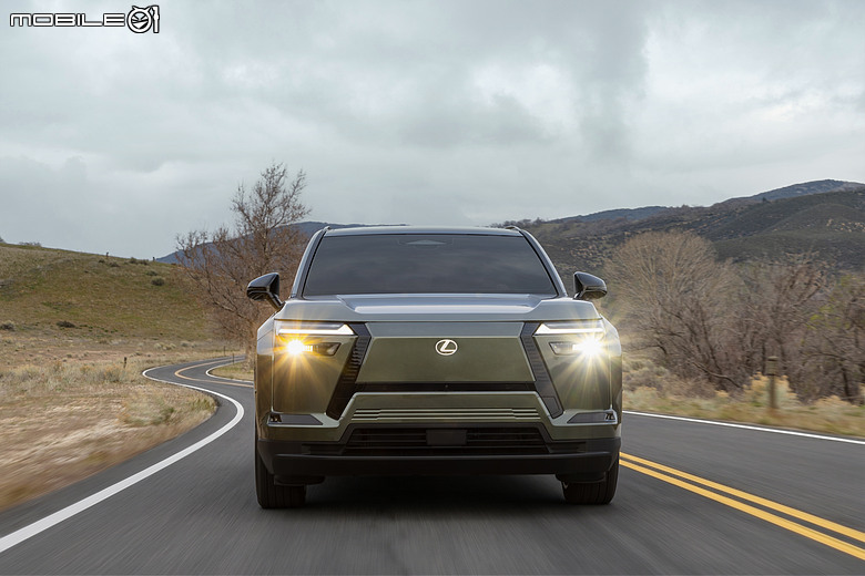 【海外新訊】Lexus發表全新三排座純電休旅「TZ」，96度大電池、第二排頭等艙座椅入列！