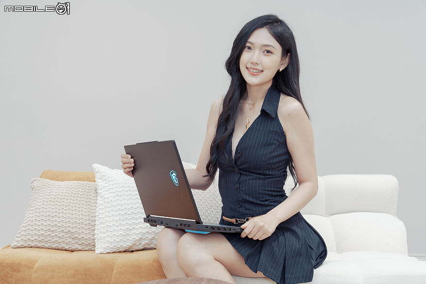 MSI Crosshair 16 Max HX E2W｜鎖定勝負的精準效能控制